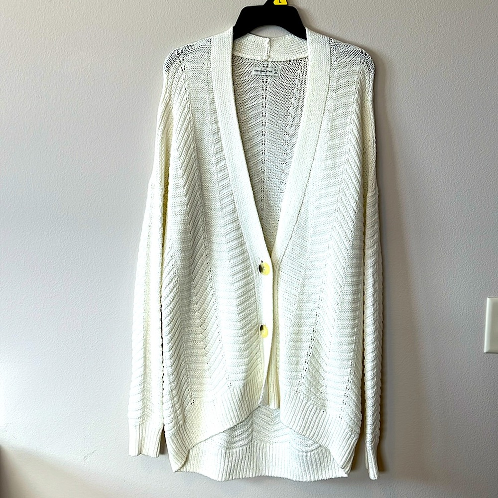 Abercrombie & Fitch Oversized Cream Cardigan Size XS/S